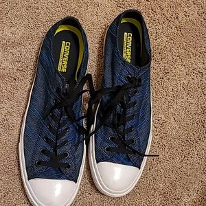 Chuck Taylor's multi blue